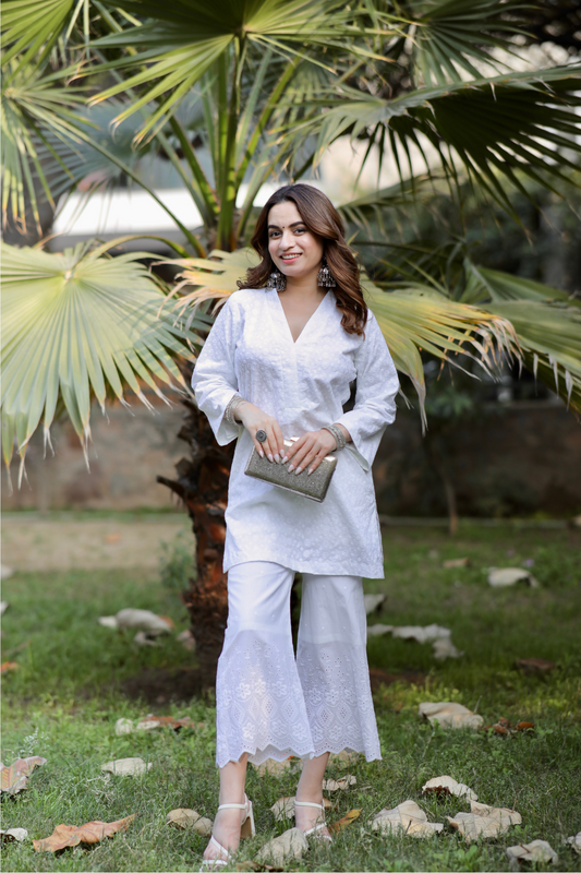 Aliza Chickankari short kurta and pants