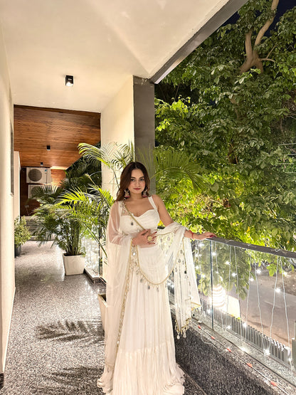 Hans White Lehnga