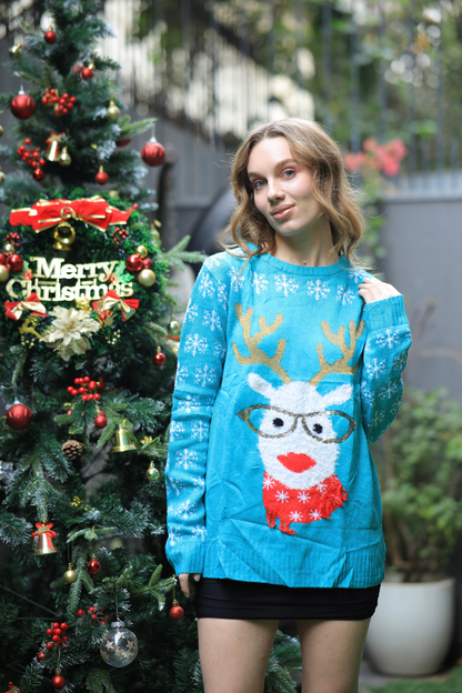 Imagine By Shiwali oversized reindeer sweater in size L, featuring a festive winter design and cozy knit texture.