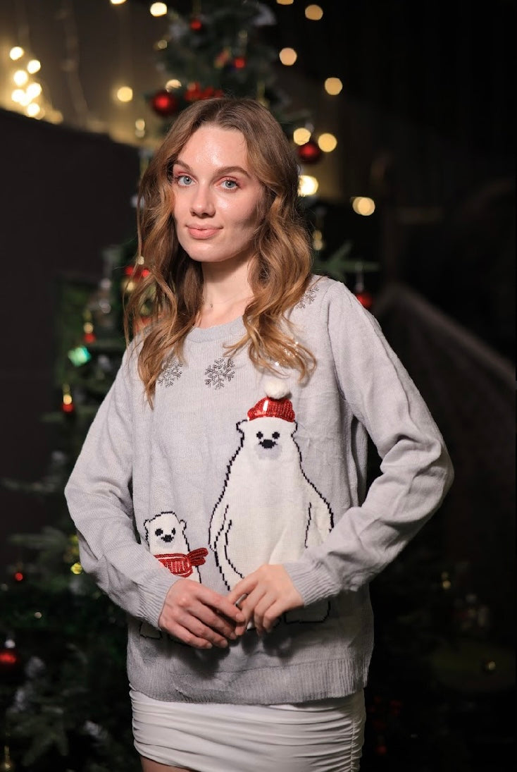 Imagine by Shiwali oversized snow bear sweater for baby and mama, size M, featuring a cozy snow bear design in soft knit fabric.