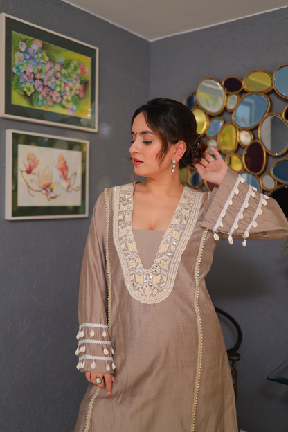 Alina grey co-ord set by Imagine By Shiwali, featuring a stylish matching top and bottom, casual and comfortable for everyday wear.