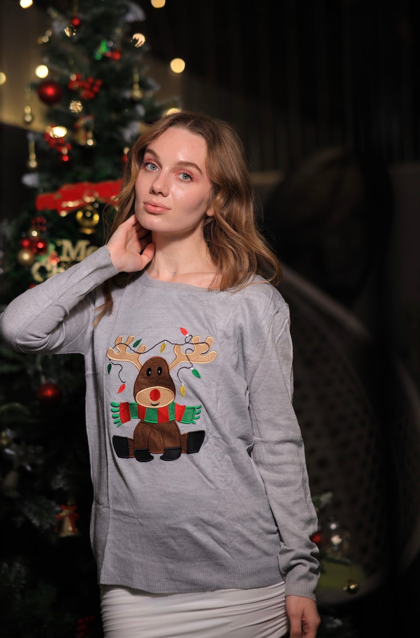 Imagine By Shiwali oversized Dasher sweater in size S, featuring a cozy knit design with a relaxed fit.