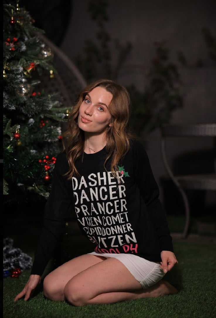 Imagine By Shiwali oversized Dasher sweater in size S, featuring a cozy knit design and relaxed fit.
