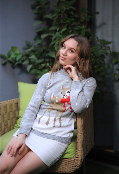 Imagine By Shiwali oversized Do Deer sweater in size S, featuring a cozy knit with deer pattern on a neutral background.