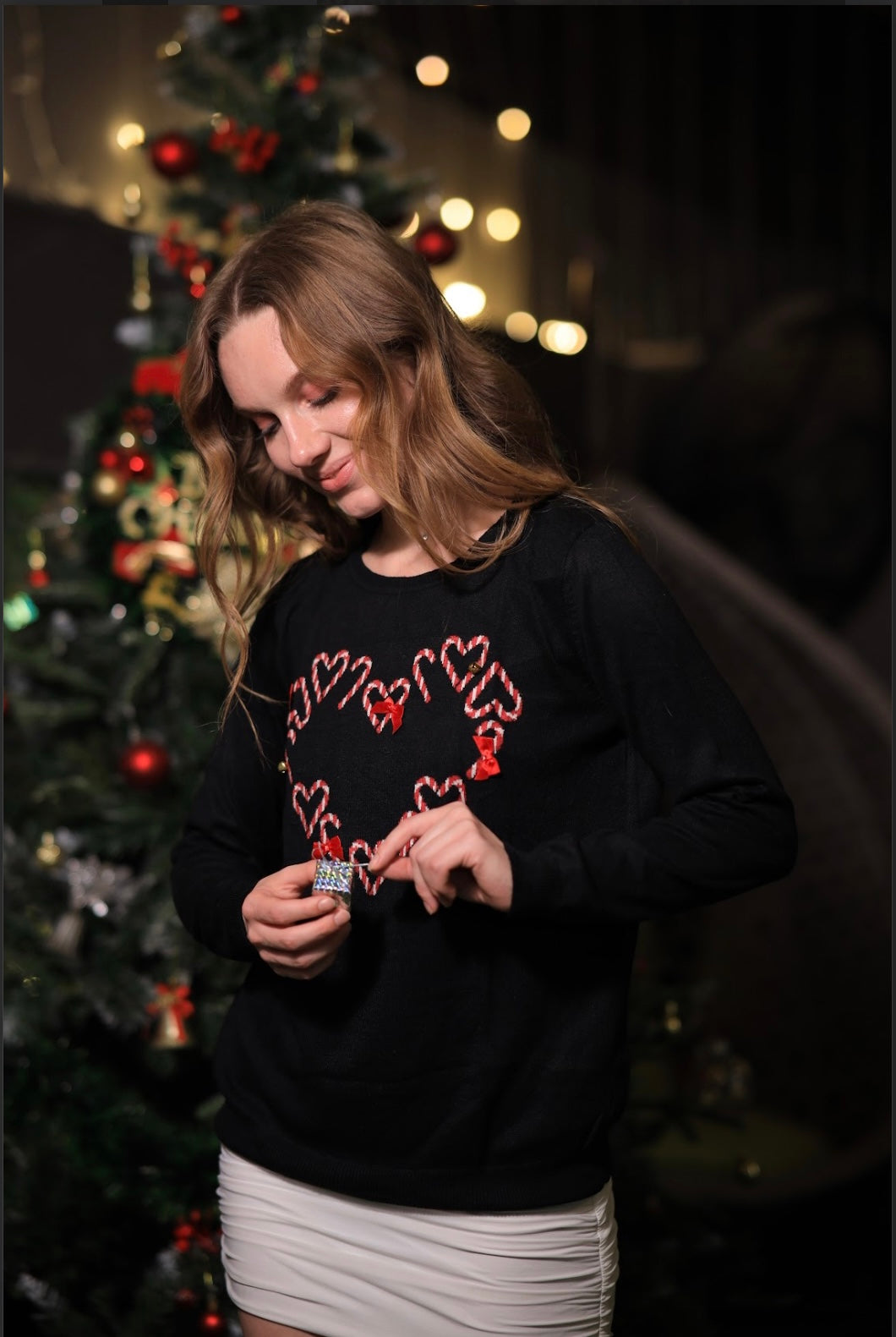 Imagine By Shiwali oversized hearts sweater in size S, featuring a cozy knit with red heart patterns on a neutral background.