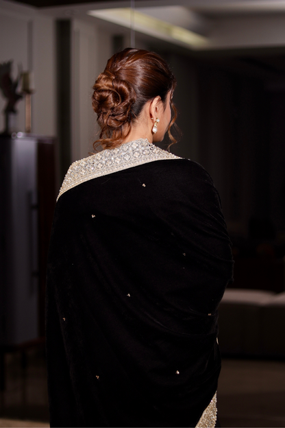 Black Maastani Velvet Shawl by Imagine By Shiwali, featuring soft velvet fabric and intricate design details.