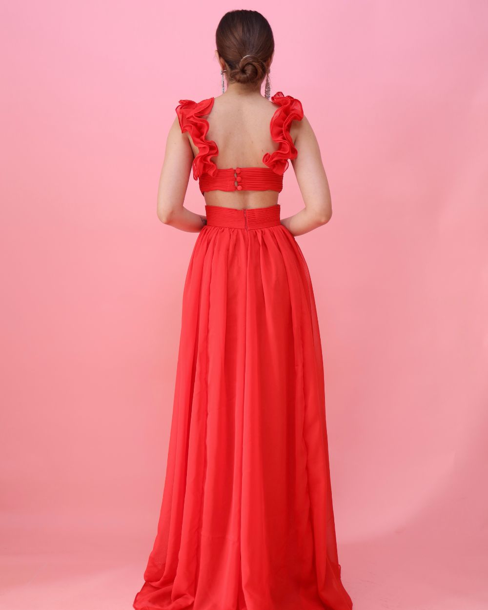 Imagine by Shiwali ruffle shoulder dress in soft fabric with elegant ruffle details on the shoulders.