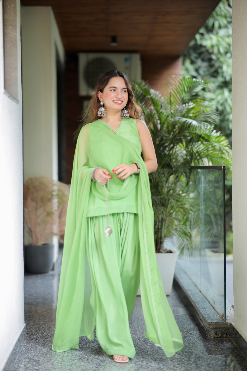 About Sana green short kurti and salwar set
