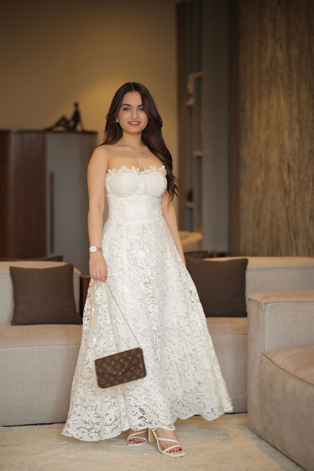 Imagine by Shiwali Bella White Dress, XS size, made of 100% cotton, featuring a simple, elegant white design.