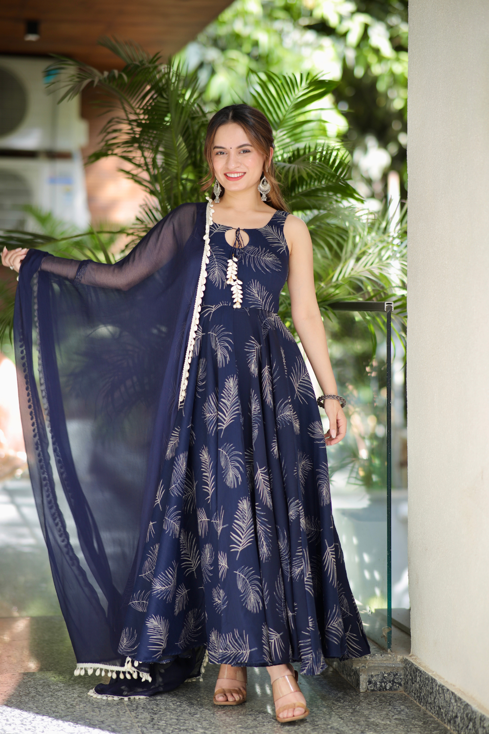 About Rasiya blue chiffon anarkali